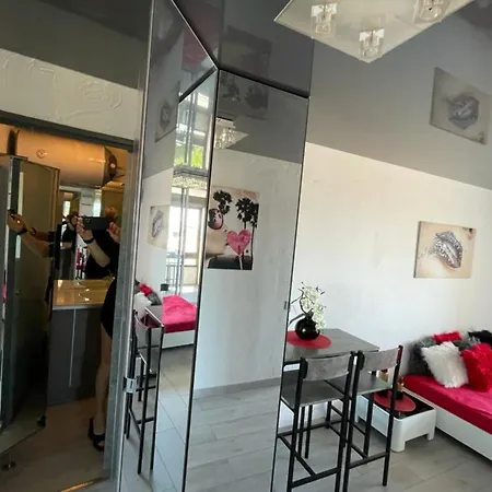 Naturiste Cap D'agde Port Venus 206 *